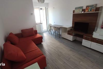 Garsonieră decomandată în Titan