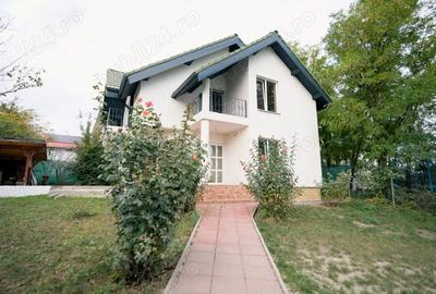 Casă cu Teren 500 Mp în Central - 4