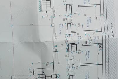 Casă cu Teren 100 Mp în Central - 2