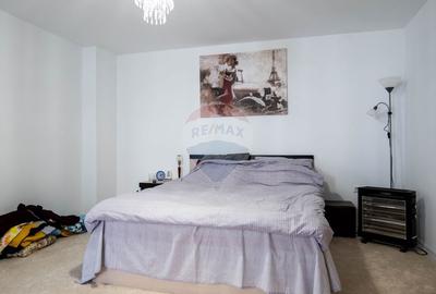 Vanzare vila si spatiu comercial, cu gradina si garaj-zona Corbii Mari - 2