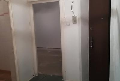 Apartament cu 3 camere decomandat în Nicolae Grigorescu