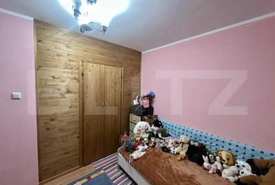Apartament cu 3 camere semidecomandat în Micro 16 - 12