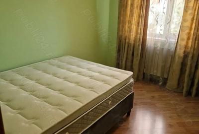 Apartament cu 3 camere decomandat în Central - 3