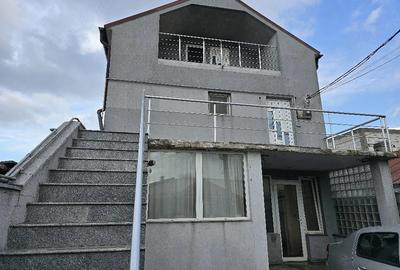 Casă cu Teren 150 Mp în Brătianu - 3