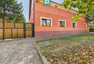 Casă individuală cu 6 camere cu Teren 2712 Mp în Central - 27