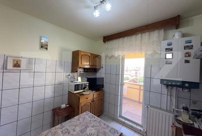 Apartament de vanzare cu 2 camere, etaj intermediar - zona Tolstoi - 6