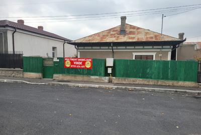 Teren cu casa de vanzare - strada Avram Iancu ! - 1