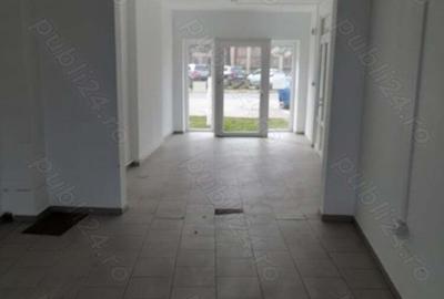 Spatiu comercial ultracentral - 3