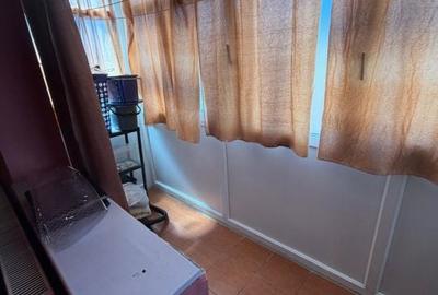 Apartament cu 3 camere semidecomandat în Central - 12