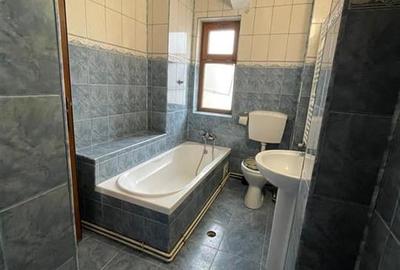 Apartament 3 camere Piata Muncii, la 1 minut de gura de metrou, 90mp utili ,etaj - 18