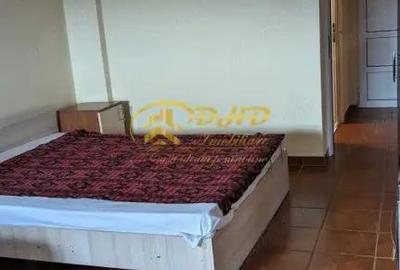 Garsonieră decomandată în Piața Unirii - 2