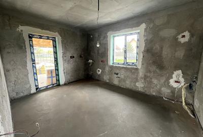 Casă cu 4 camere în Geamăna - 6