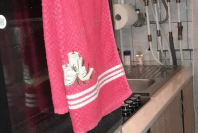 De vanzare: Apartament 3 Camere Decomandat si Modificat - 2