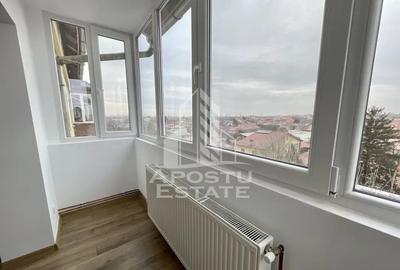 Apartament cu 3 camere decomandat în Girocului - 1