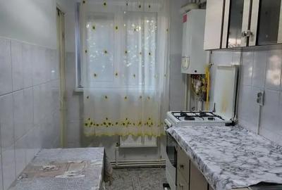 Garsonieră decomandată în Micro 21 - 2