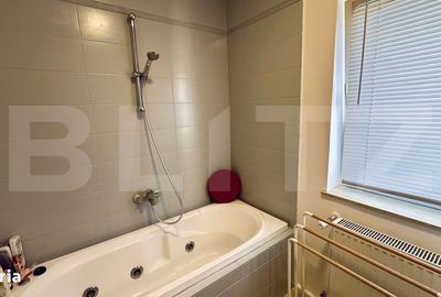 Apartament cu 3 camere în Podgoria - 1