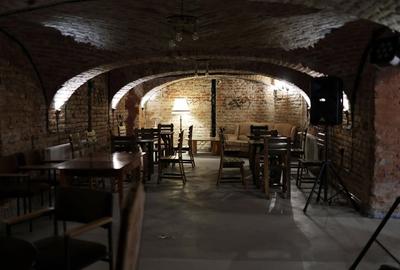 Închiriez demisol în Arad - 7