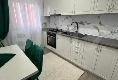 Apartament de vanzare, cu 2 camere, 59 mp, zona Strand - 8