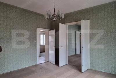 Casă cu 6 camere cu Teren 540 Mp în Bălcescu - 1
