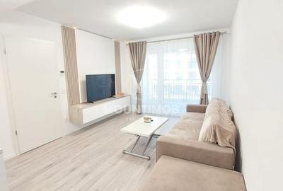 Apartament cu 2 camere decomandat în Tractorul