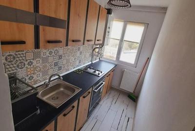 Garsonieră decomandată în Baicului