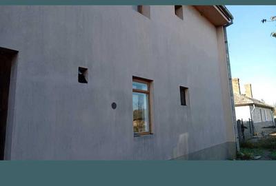 Casă cu 4 camere în Acâș - 7