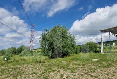 Teren de 600 mp, în Iris