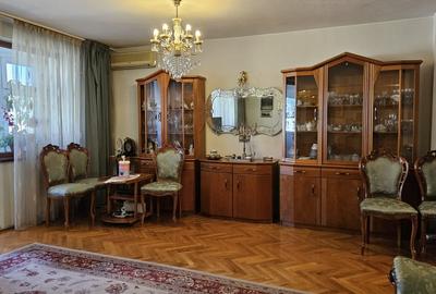 Unirii-Decebal stradal, 4 camere etaj 6, st- 115 mp - 5