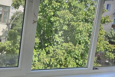 Apartament cu 2 camere decomandat în Gojdu - 12