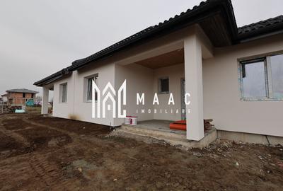 Duplex cu 3 camere cu Canalizare în Cristian - 32