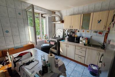 Apartament 2 camere Metrou 1 Decembrie / Sector 3 - 3