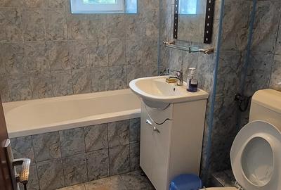 Inchiriez apartament cu 2 camere, Racadau, Str. Maciesului - 10