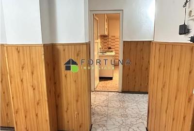 Apartament cu 2 camere decomandat în Florilor - 5