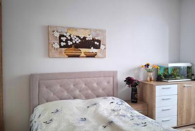 Apartament cu 3 camere semidecomandat în Central - 2