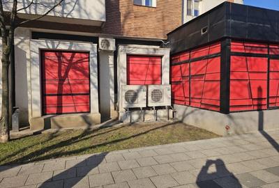 Spațiu comercial, de 300 mp, în Central - 13