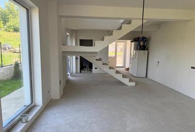 Duplex - Dambul Rotund - S P E , - 166 mp suprafata utila - 2