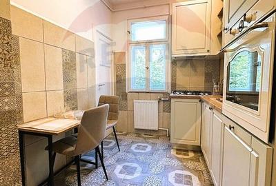 Apartament exclusivist 5 camere, ultracentral, Piata Universitatii - 13