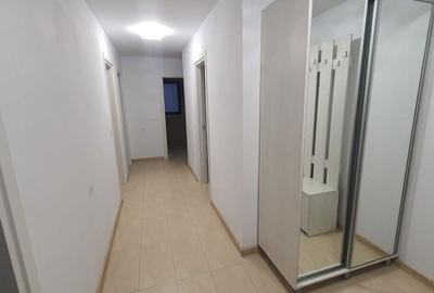 Apartament cu 3 camere în Negru Vodă - 2