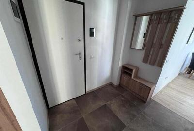 Apartament cu 2 camere nedecomandat în Andrei Mureșanu