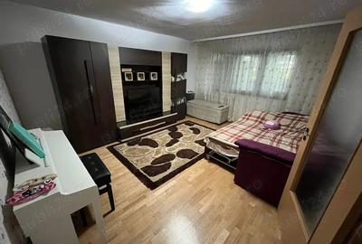 Apartament 3 dormitoare ?i living - 2