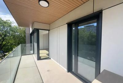 Apartament cu 3 camere semidecomandat în Cotroceni - 1