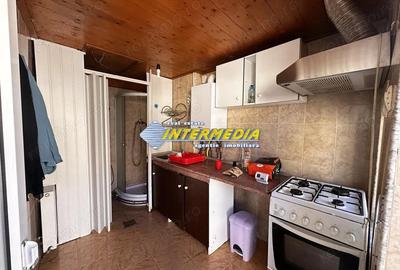 Casa veche cu Anexe cu 1313 mp Teren in Lancram centru la asfalt toate utilitatiile - 4