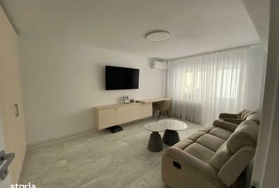Apartament cu 3 camere decomandat în Central - 1