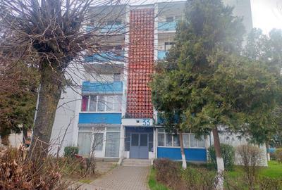 Apartament cu 3 camere decomandat în Central - 2