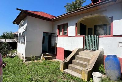 Casă cu 6 camere cu Teren 1900 Mp în Vălenii de Munte - 4