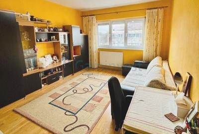 Apartament de vanzare cu o camera, zona Rogerius, Oradea, Gaminvest V4516 - 1