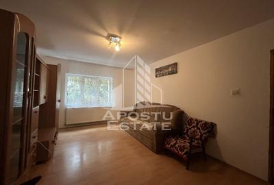 Apartament cu 2 camere, decomandat, etajul 2, zona Soarelui - 7