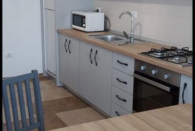 Apartament cu 3 camere decomandat în Iași - 1