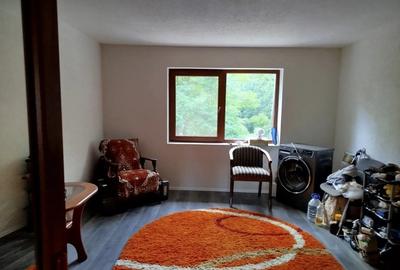 Casă cu 2 camere cu Teren 340 Mp în Breaza de Jos - 3