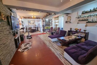 Casă individuală cu 5 camere cu Teren 300 Mp în Central - 2